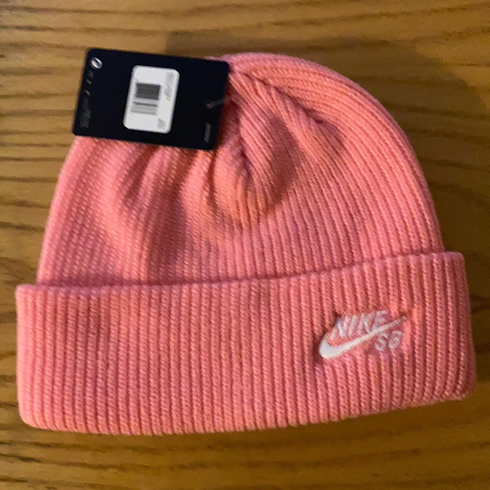 Nike sb beanie